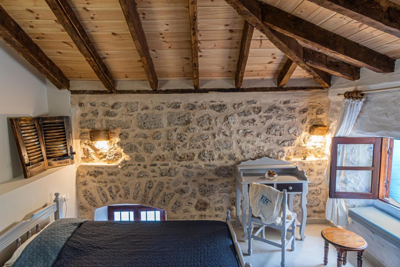 Villa Electra Chalki Town Bagian luar foto