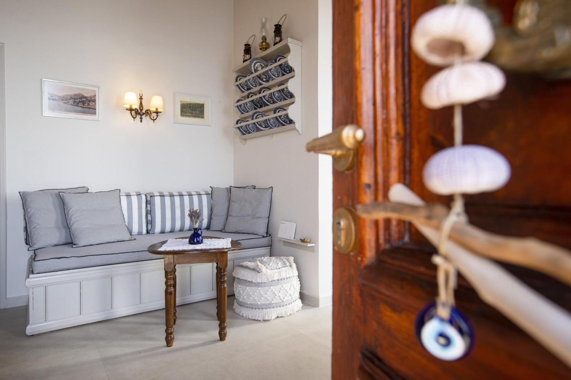 Villa Electra Chalki Town Bagian luar foto