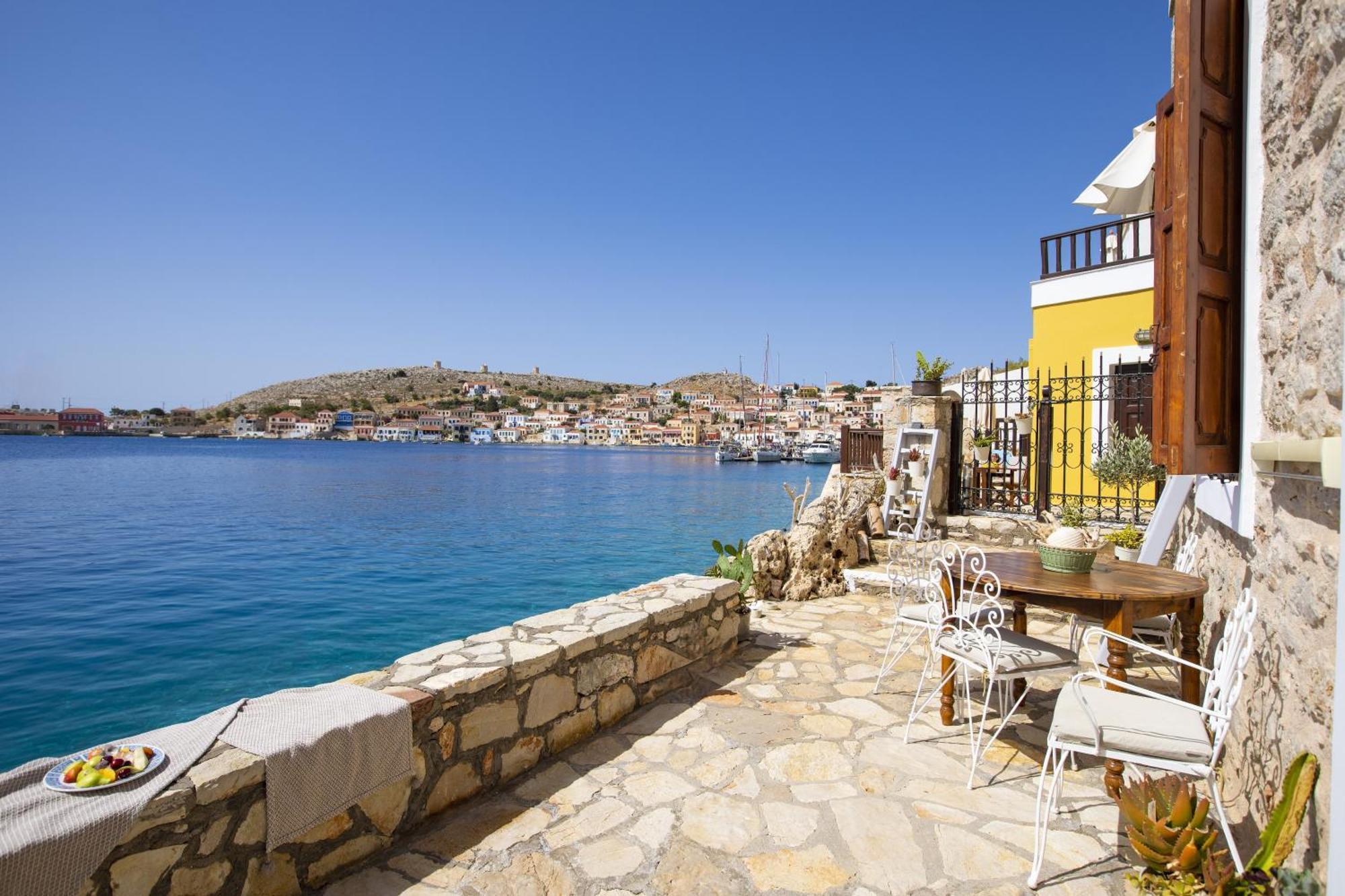 Villa Electra Chalki Town Bagian luar foto